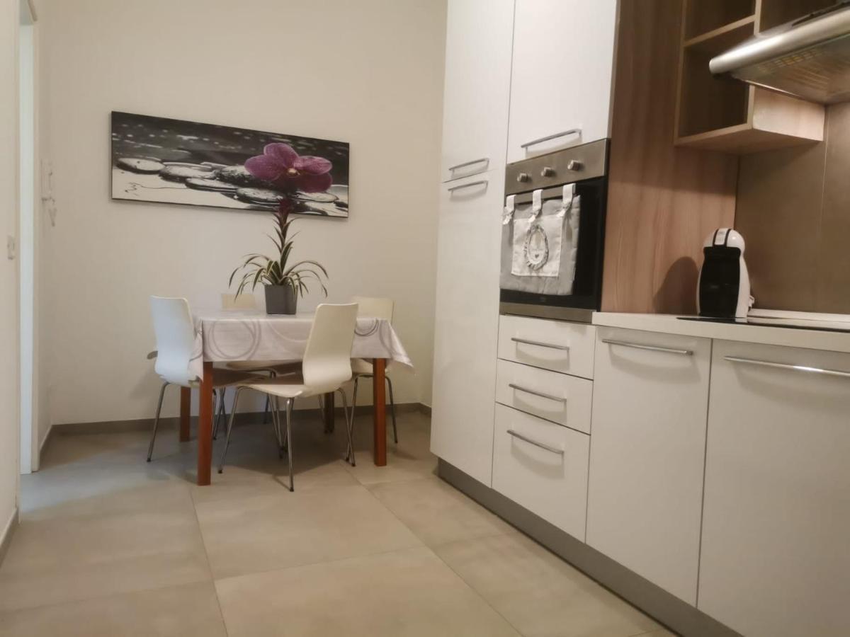 Nicolhouse Apartment Bari Exterior photo